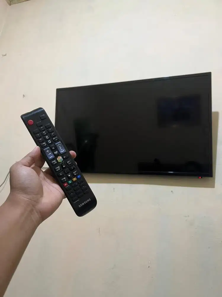 Samsung series 5 40(Inch) Smart TV