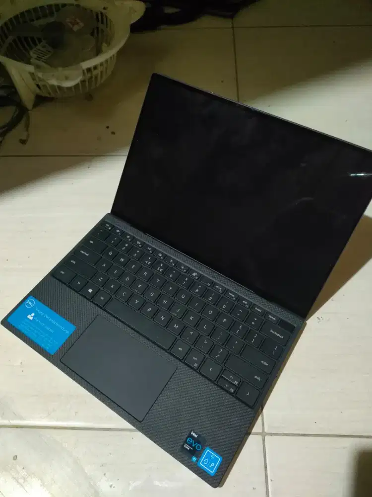 Jual Aja Laptop Dell Xps,Unit Laptop Bengong Logo Dell Males Bawa