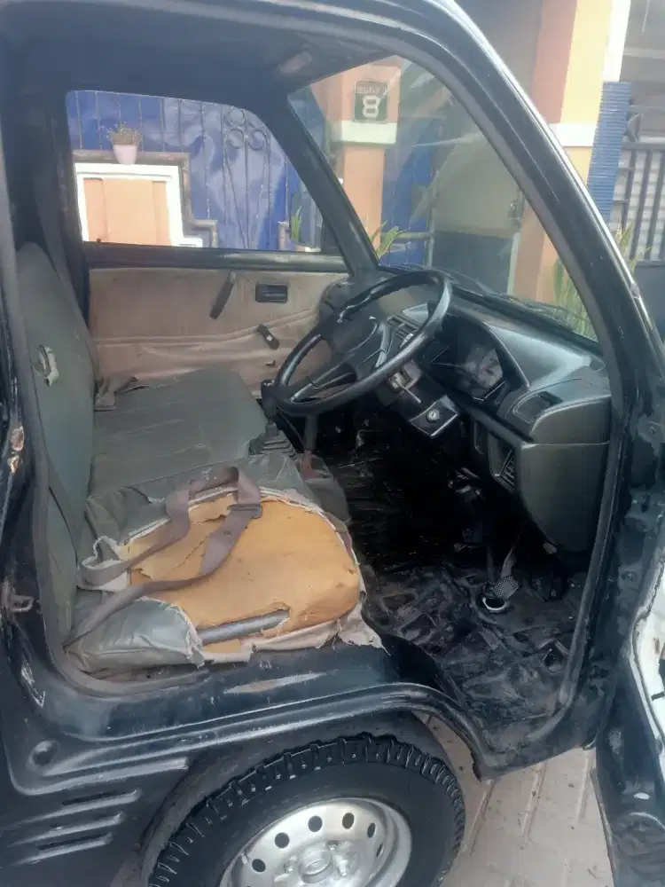 Futura pick up tahun 2005