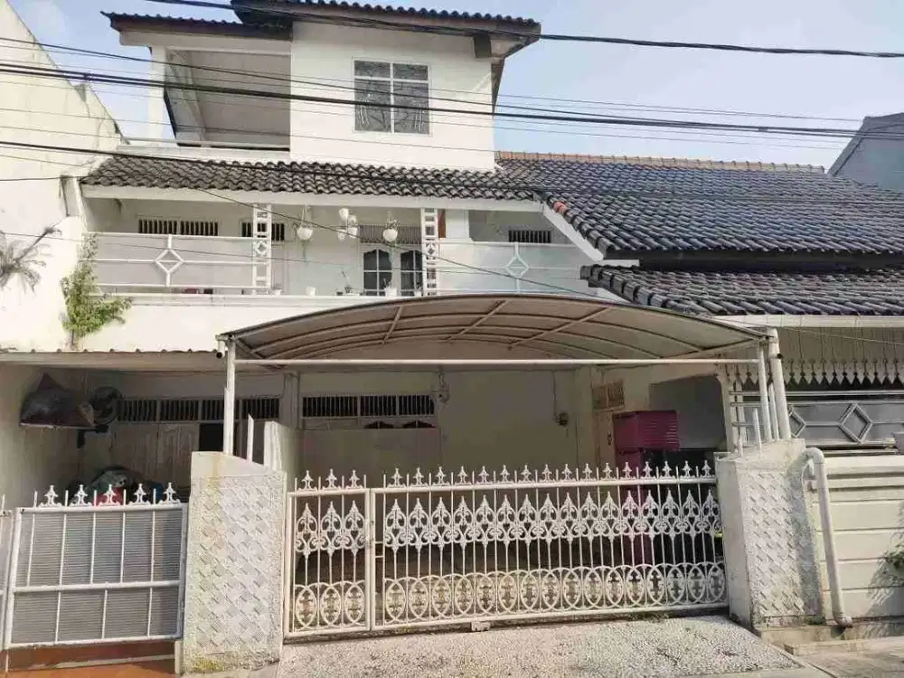 Rumah 3 Lantai di Jatirahayu Pondok Gede