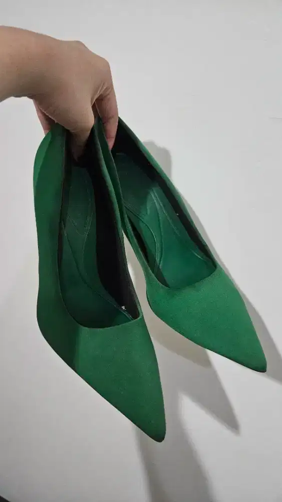 Zara Women Heels - Green