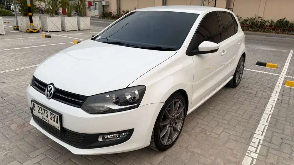 Volkswagen Polo 2012 Bensin