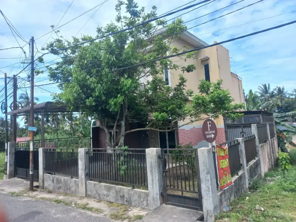 Dijual rumah bertingkat