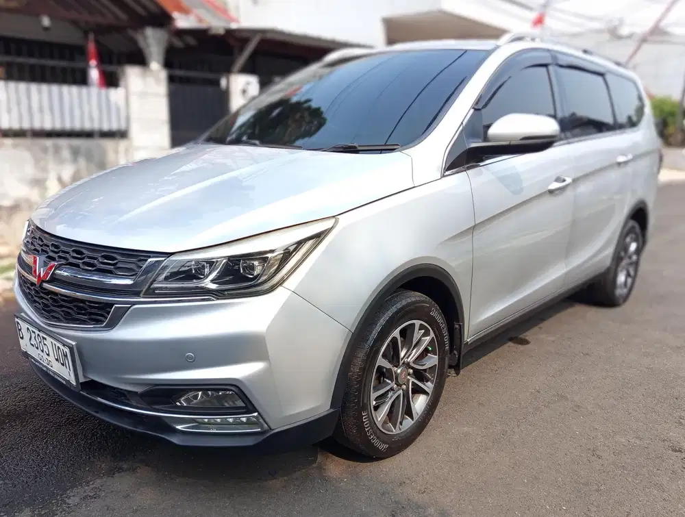 Wuling Cortez 1.5 Turbo LT Lux CVT AT 2019 Silver Istimwa Skl Like New