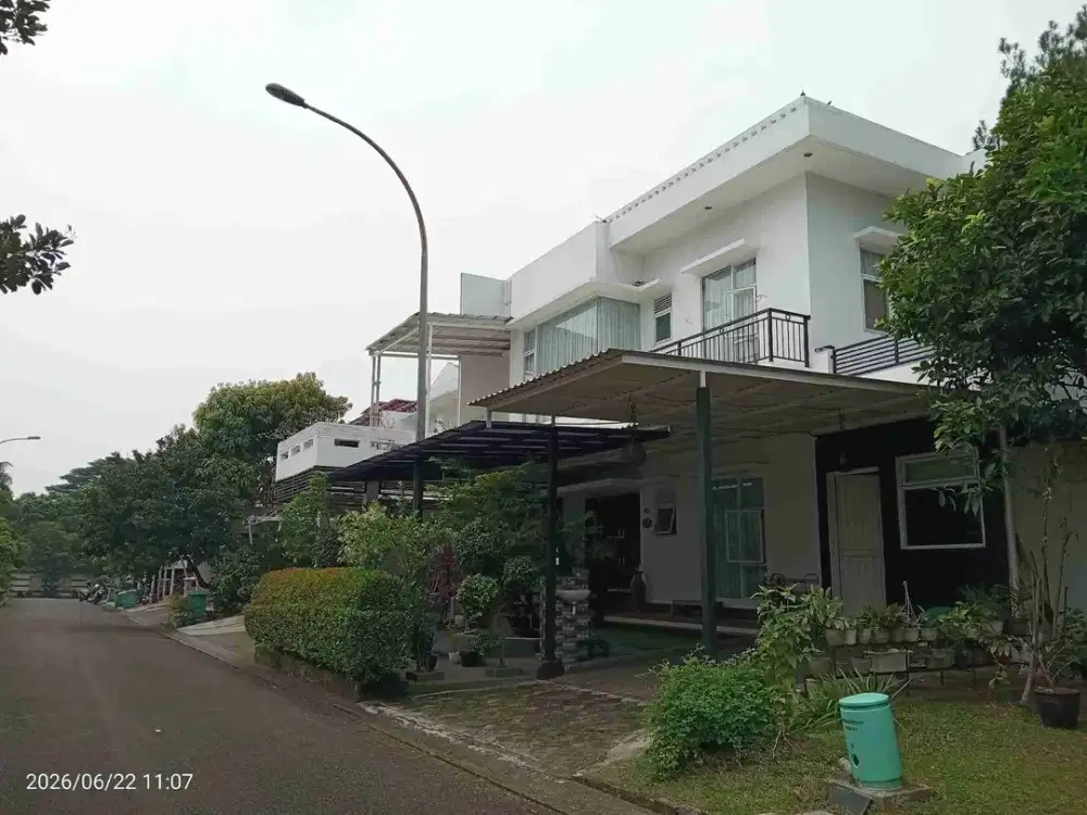 Dijual rumah cluster Versailes Residence BSD