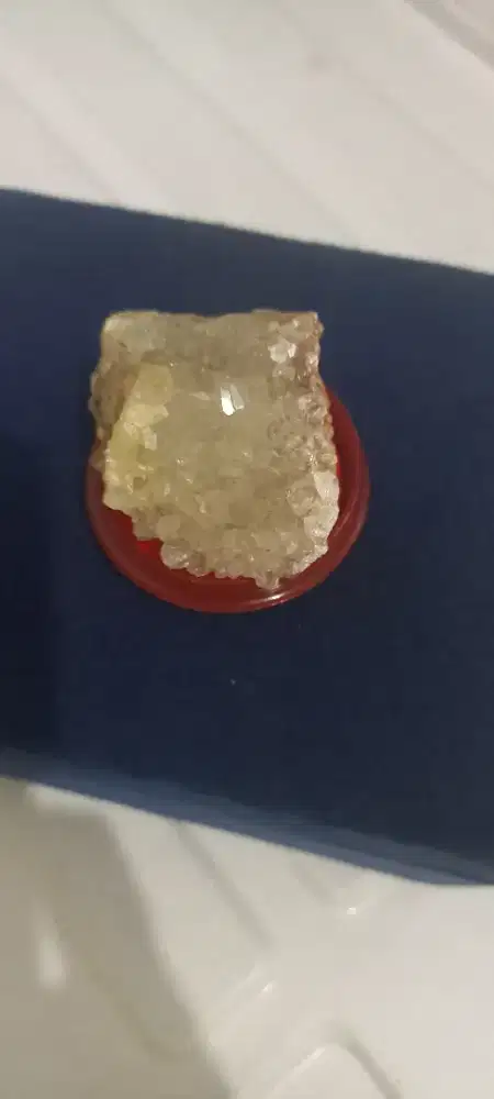 Batu permata kristal kuarsa bening