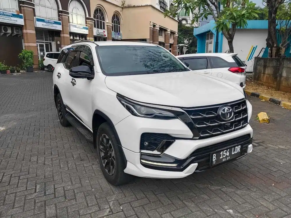 Toyota Fortuner 2.4 GR 2021