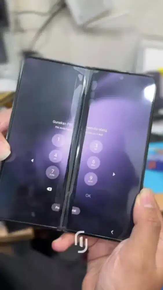 Dijual HP Samsung Fold 6 Fullset Minus Layar Tengah