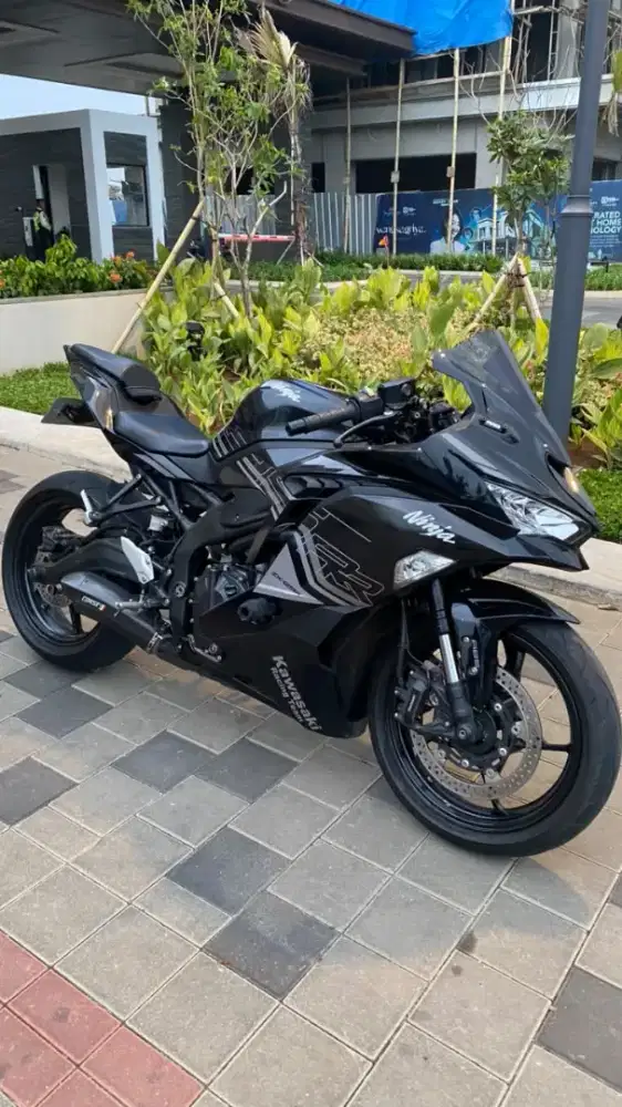 ZX25R 2022 QS KTRC HITAM