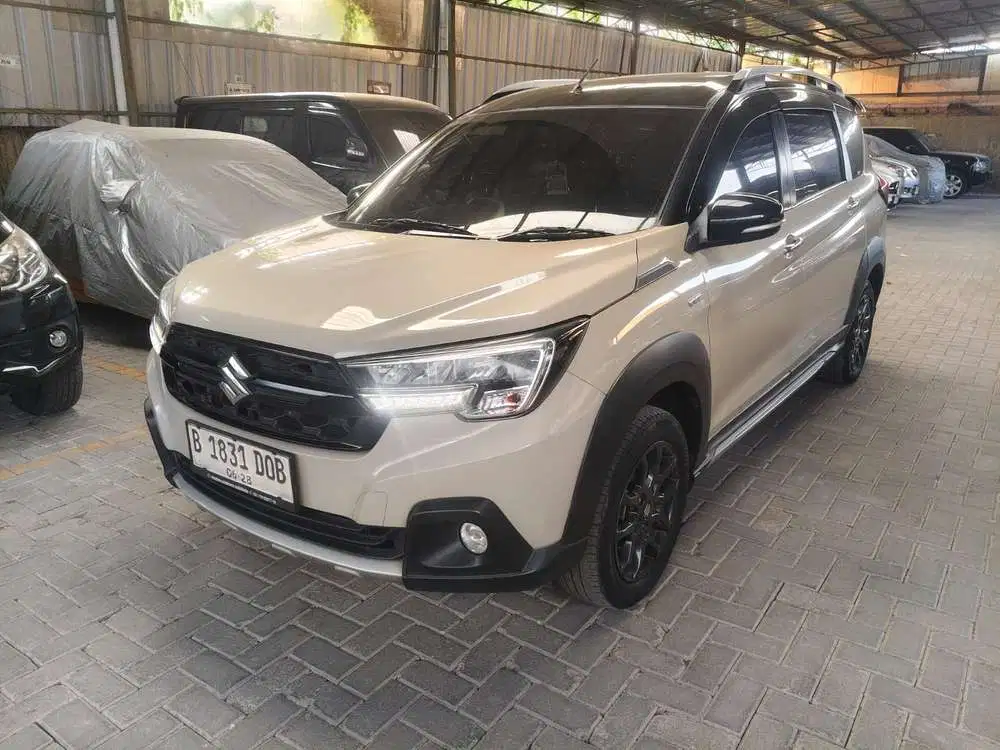 Suzuki XL7 2023 Hybrid