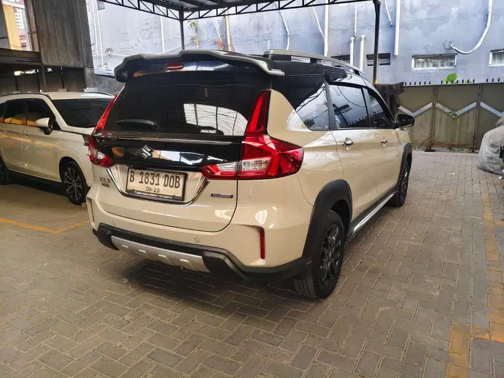 Suzuki XL7 2023 Hybrid