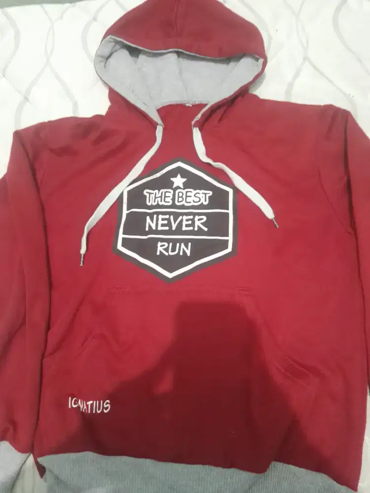 Ambil semua nih jaket dan kemeja .
