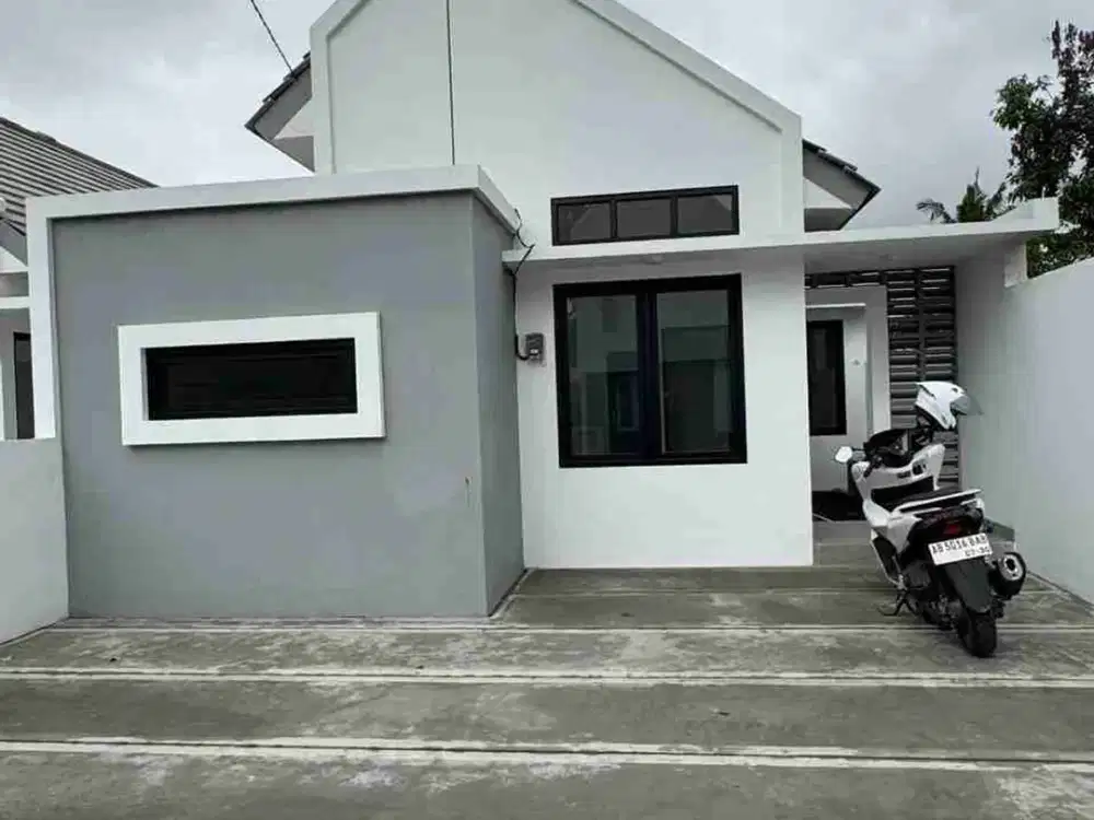 disewakan rumah minimalis bangunan baru semi furnish diutara Pamela 7