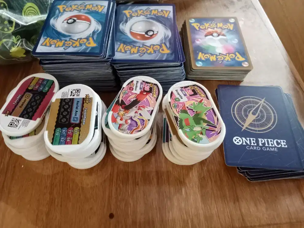 Borongan 300pcs Kartu POKEMON dan 38pcs POKEMON Mezastar,COD Cijantung