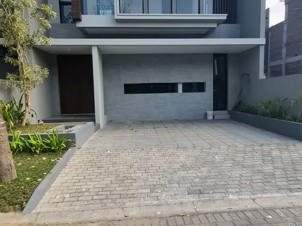 Dijual Murah Rumah Baru Gress Woodland 2LT 4KT LT153m Citraland Utama Dekat Fresh Market dan Pakuwon Mall Surabaya Barat
