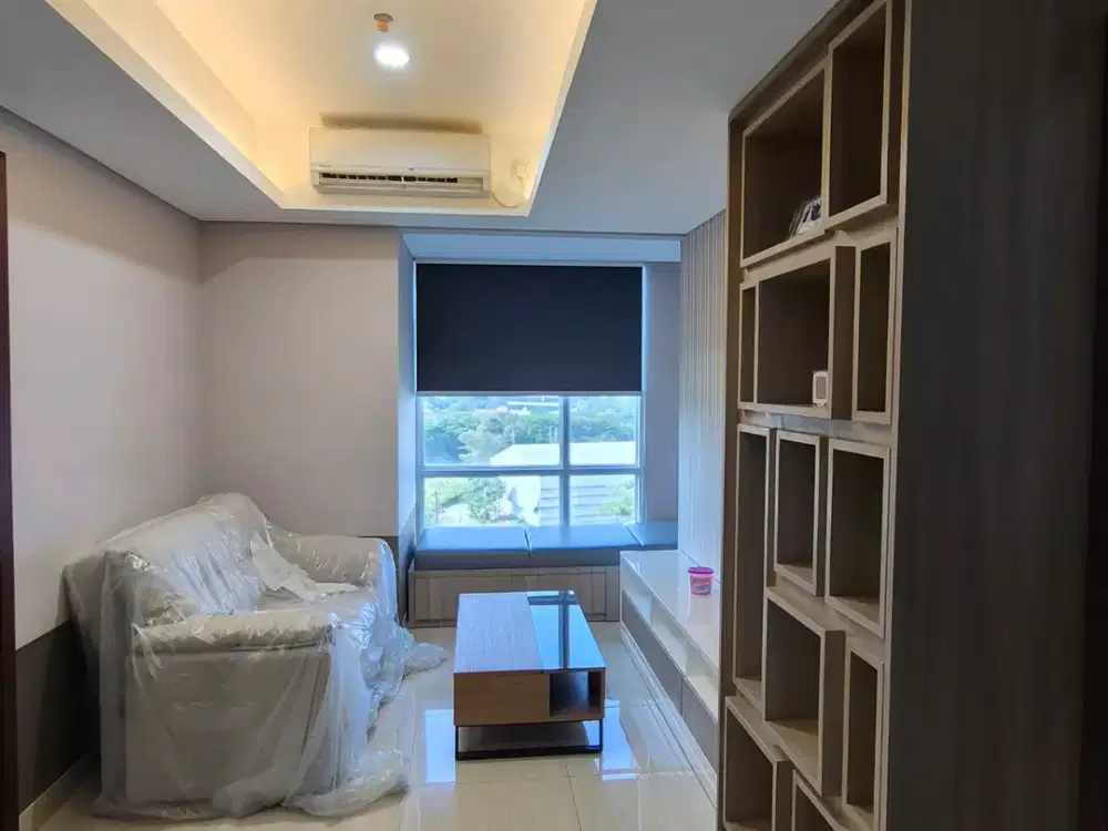 Disewakan Apartemen Grand Sungkono Lagoon Tower Venetian LT08 View City Full Furnish Dekat 2 Mall dan Tol Mayjend Sungkono Surabaya Barat