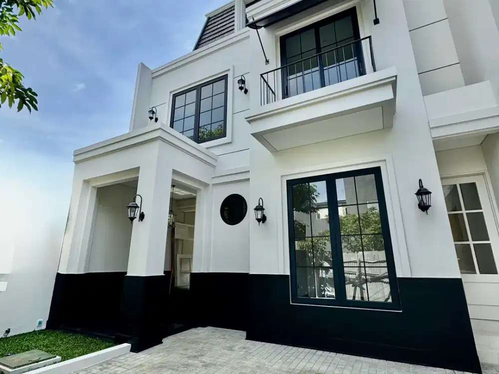 DIJUAL RUMAH WOODLAND CITRALAND AMERICAN MODERN 5KT SEMI FURNISH