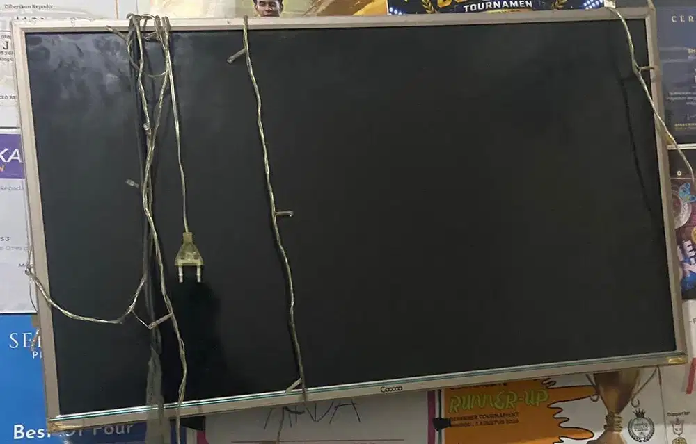 TV LED analog coocaa 32 inch