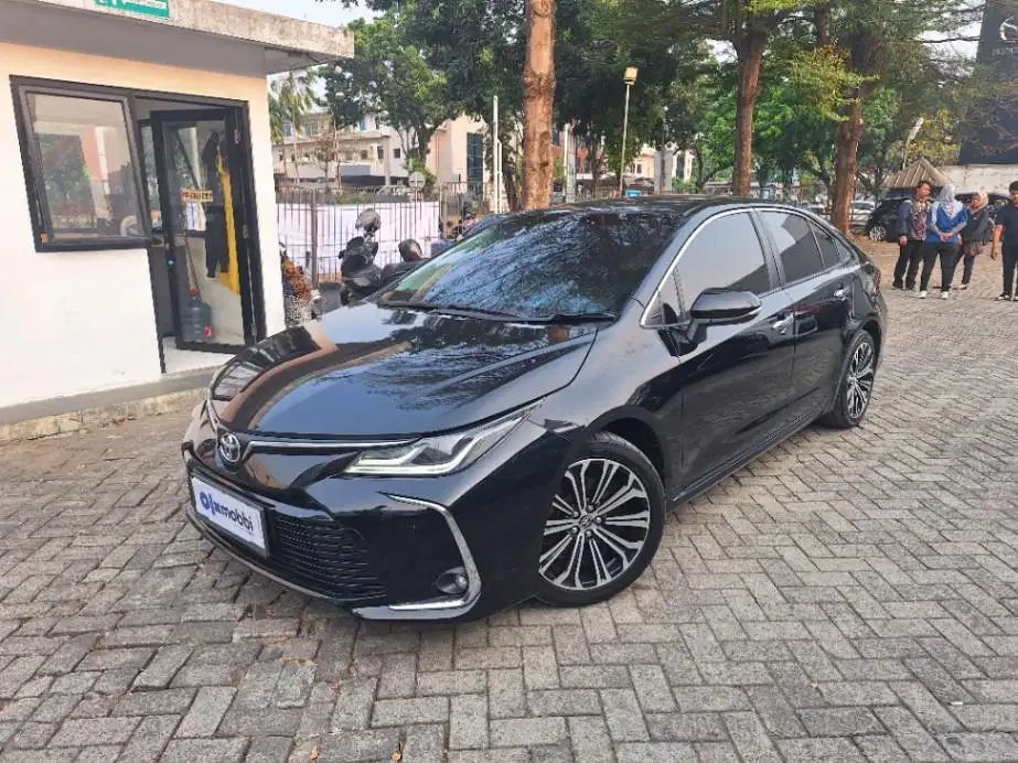 LOW DP Toyota Corolla Altis 1.8 V Bensin-AT 2021 TAH
