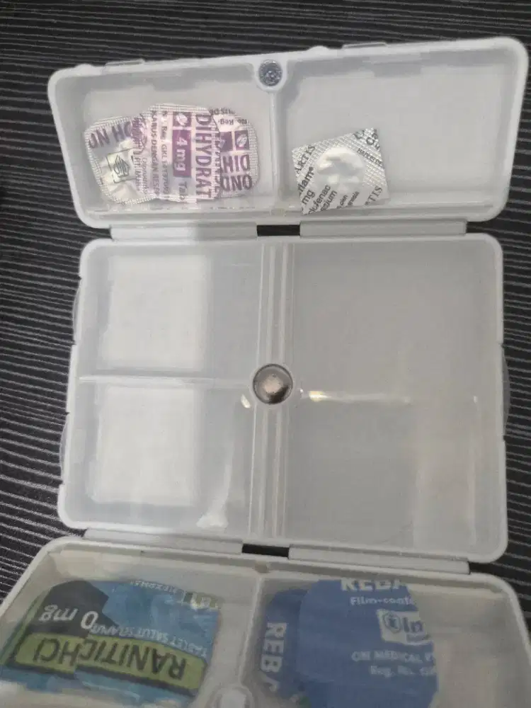 KOTAK OBAT MINI
