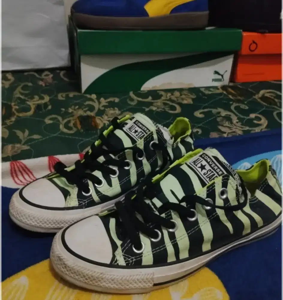 Converse ct glow in the dark