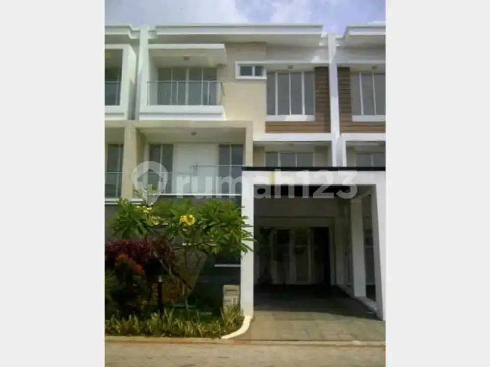 Dijual Rumah Golf Resident At Kemayoran Jakarta Pusat