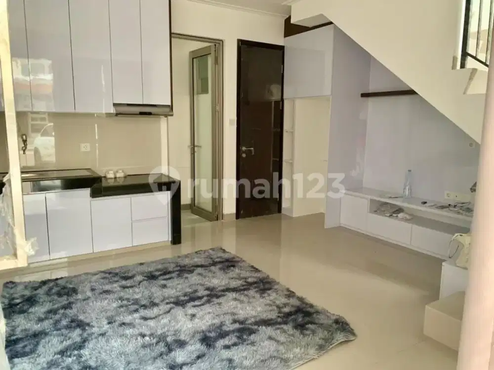 Dijual Rumah Cantik di Cluster Virginia Pik 2 (Pantai Indah Kapuk)