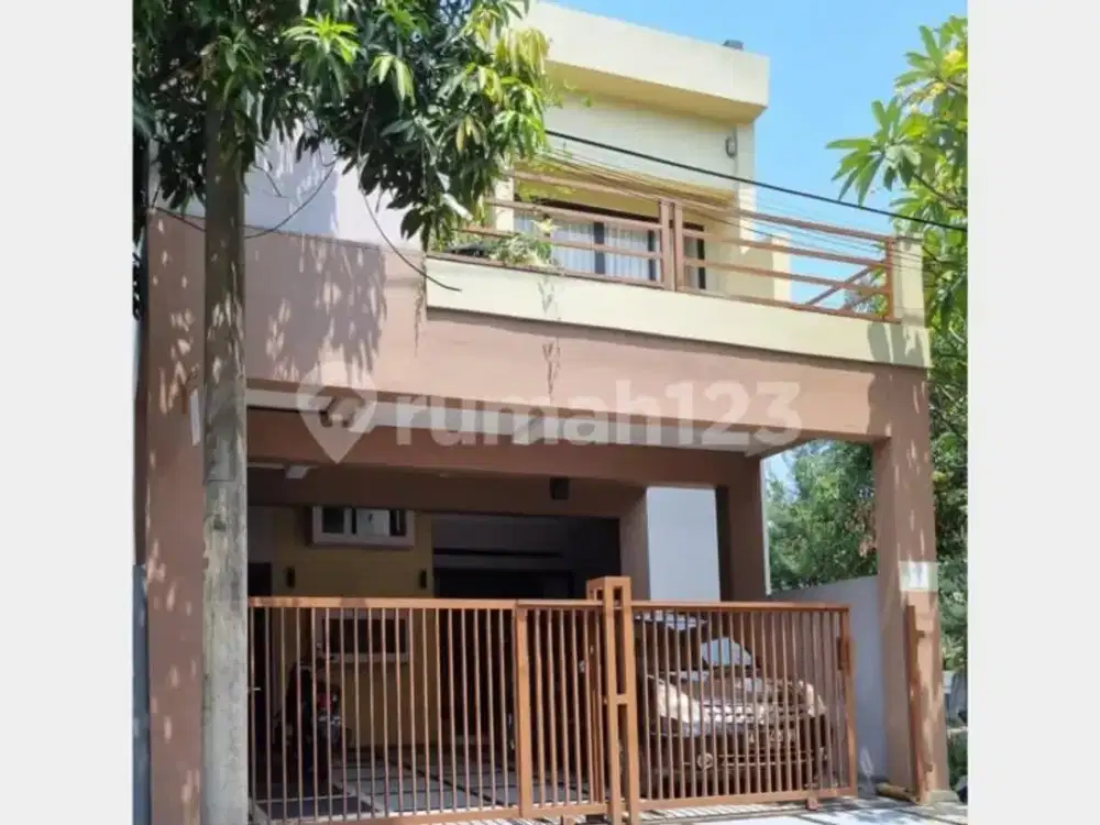 Dijual Rumah Cluster di Graha Raya Bintaro Jaya - 2 KM Dari Gate Tol Perigi