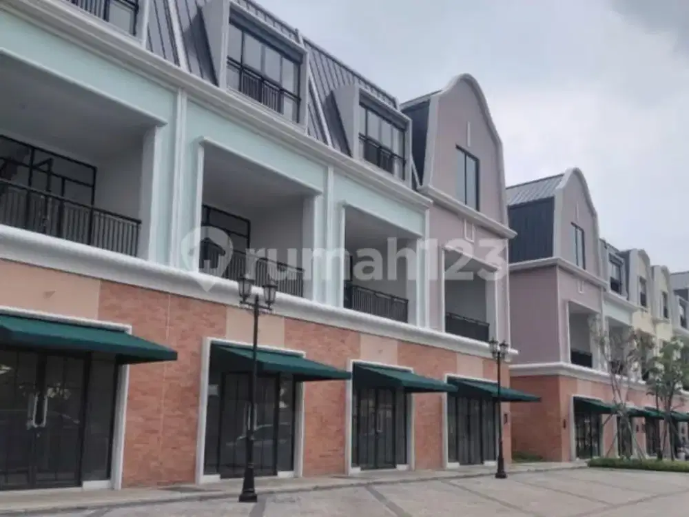 Ruko Baru 3 Lantai HGB Unfurnished Cocok untuk Resto di Bintaro