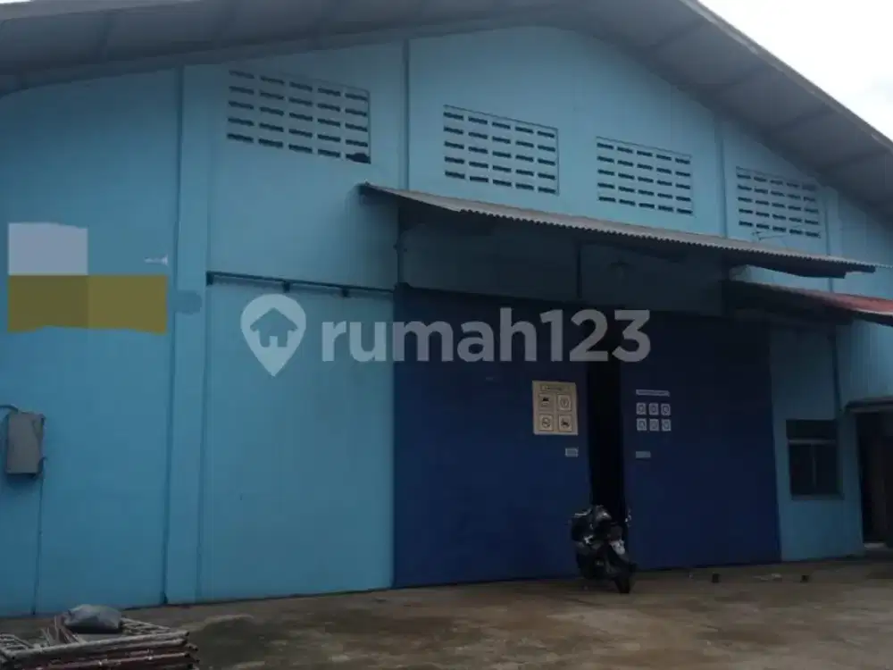 Disewakan Gudang Halaman Luas di Tambun Bekasi
