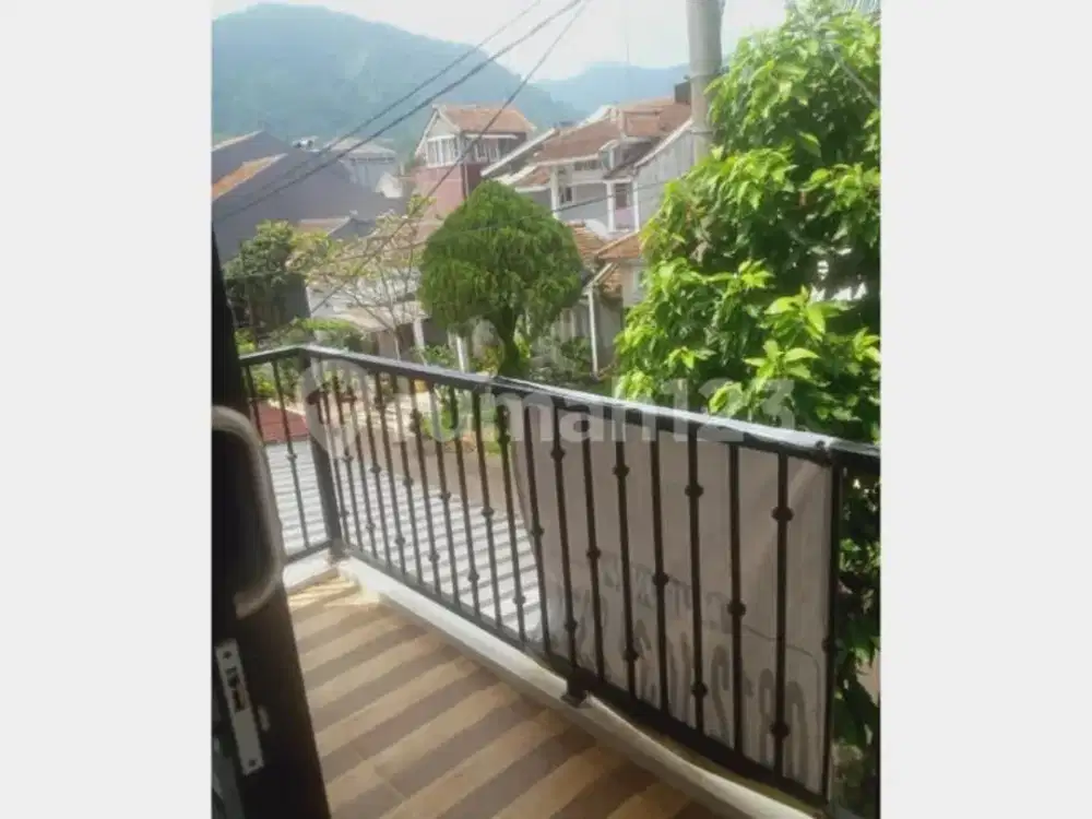 Siap Huni Rumah Super Nyaman View Pegunungan di Sentul City