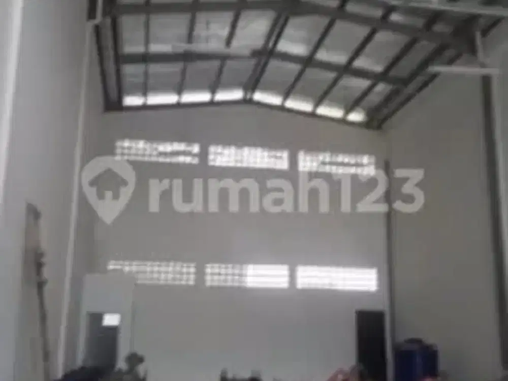 Gudang Shgb Unfurnished Lokasi Strategis di Puspitek BSD Tangsel