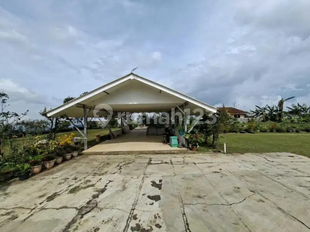 Villa Hitung Tanah dengan Akses Pintu Sendiri di Cianjur