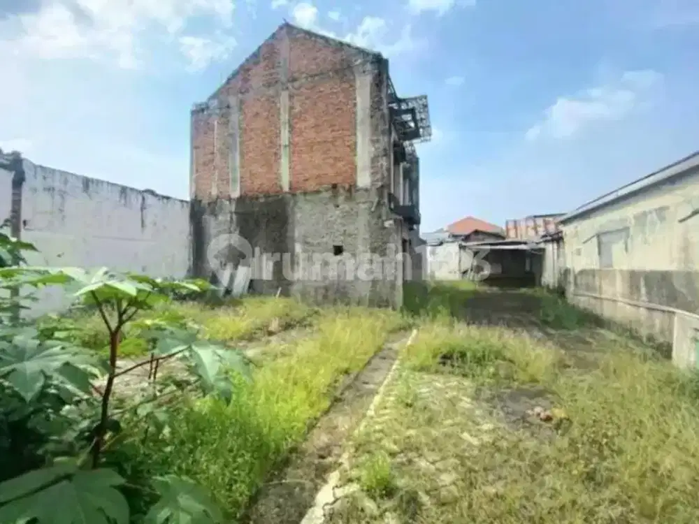 Dijual Cepat Rumah Hitung Tanah Saja, Krn Bangunan Stgh Jadi di Pejaten Jaksel