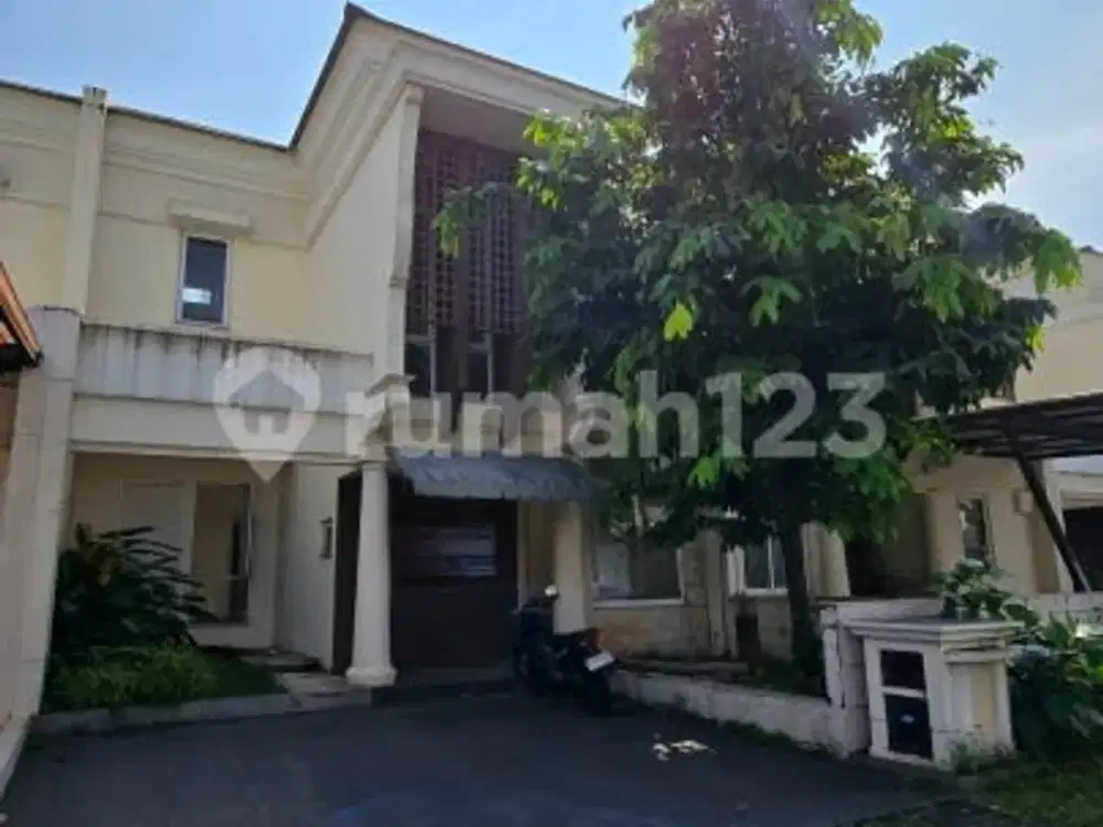 Rumah 2 Lantai Hadap Selatan PPJB Siap AJB Unit Rapih di BSD