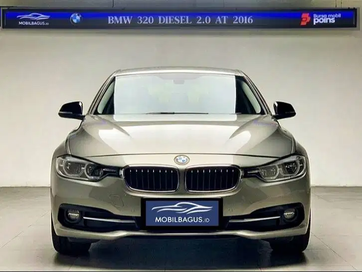 BMW 320D Diesel 2.0 AT 2016 Silver Low KM #CLK#