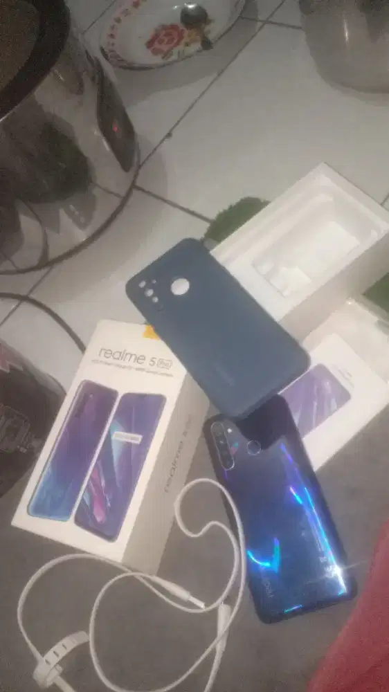 Realme5 pro ram8/128