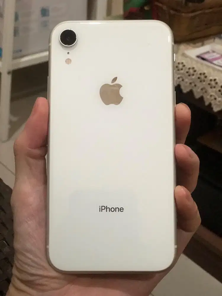 iPhone XR 64 GB