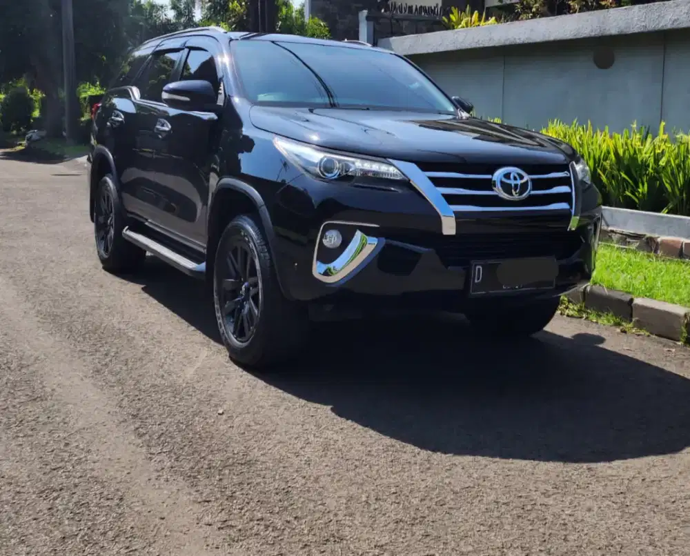 Fortuner VRZ Low KM simpanan