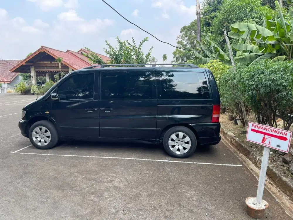 MERCEDES BENZ VIANO V230 AT 1996