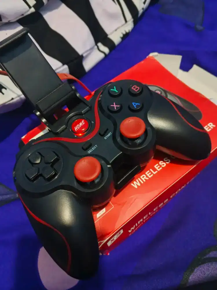 Konsol game bluetooth