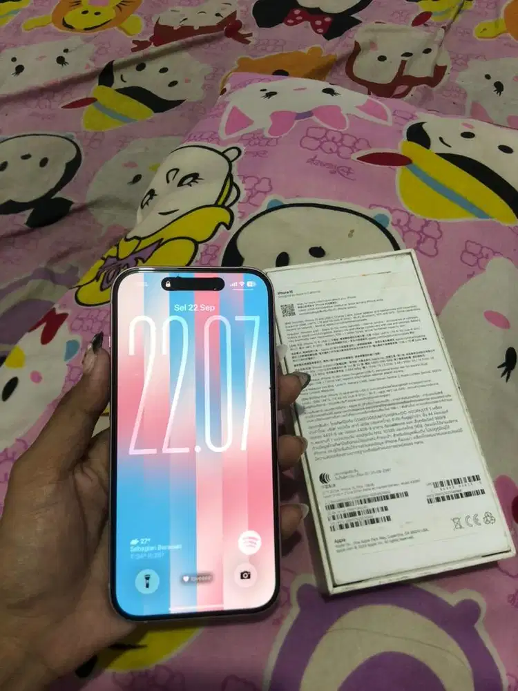 IPHONE 15 basic 128 GB PINK