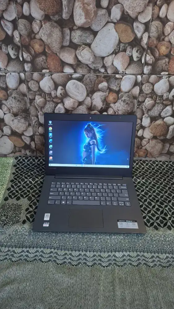 Laptop Lenovo Ideapad 330