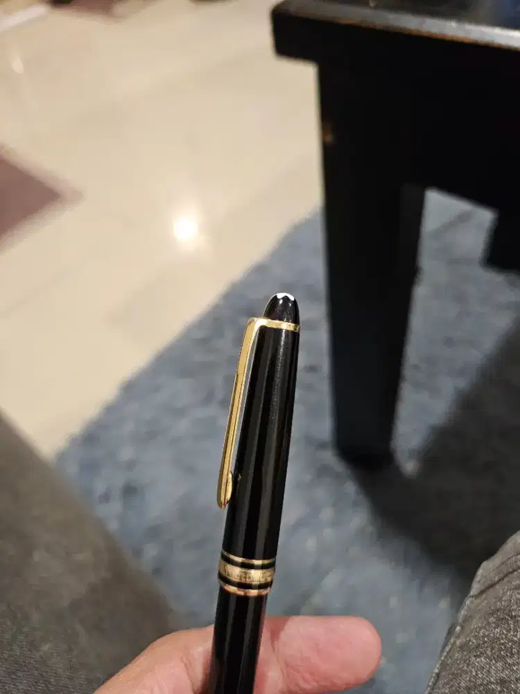 Ballpoint mewah premium Montblanc Meisterstuck