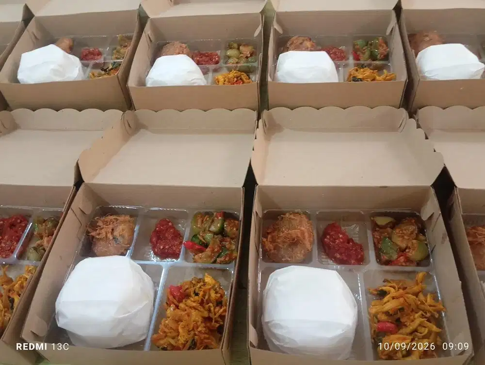 Dicari tukang Kirim / Delivery freeland