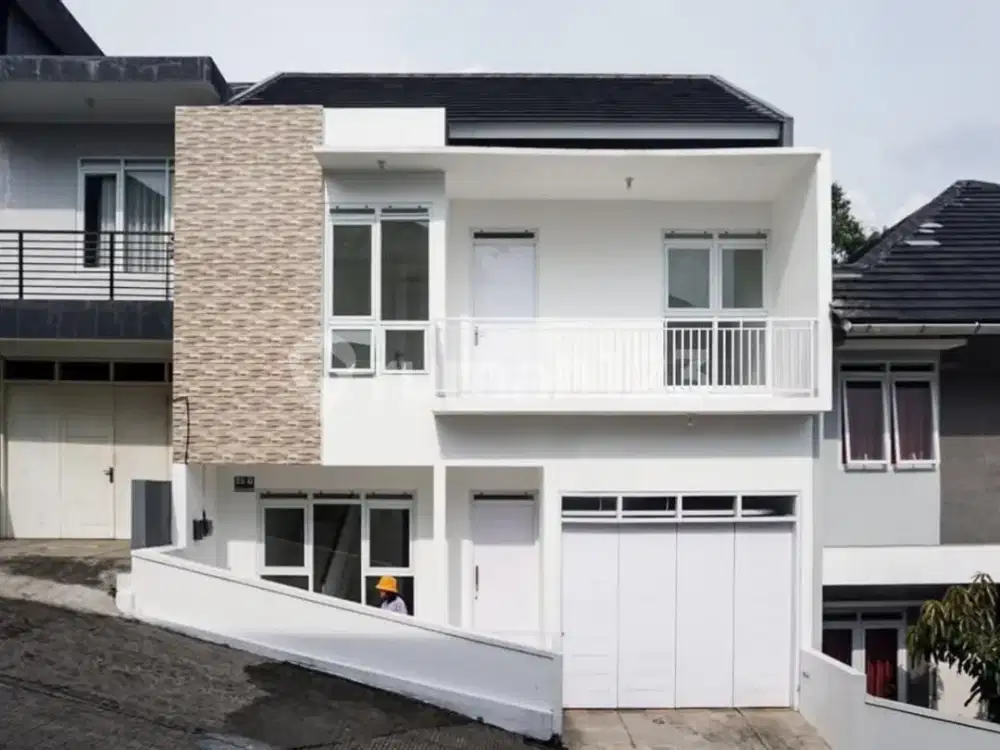 Dijual Rumah Siap Huni 2 Lantai di Awiligar Cigadung Atas Bandung