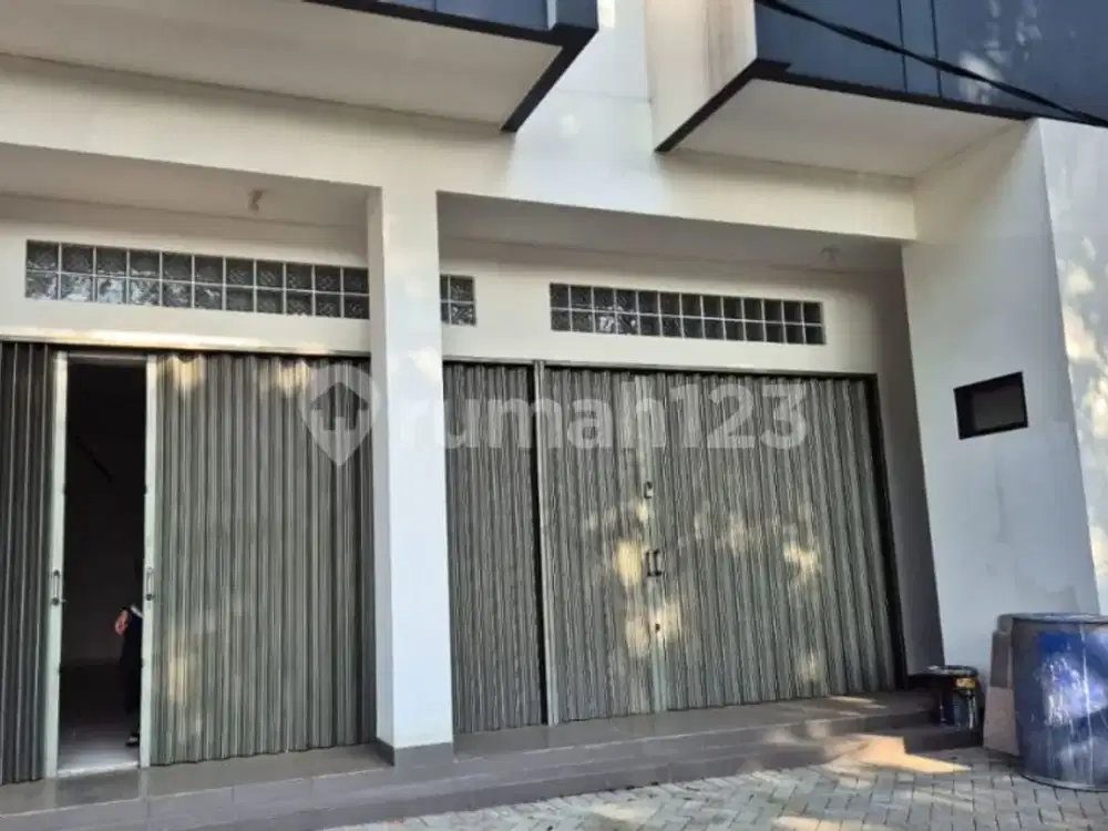 Dijual Ruko Siap Pakai di Jalan Utama Cigadung Bandung