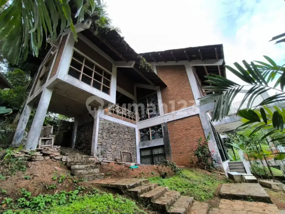 Dijual Rumah dan Tanah Luas di Dago Pakar Timur Bandung