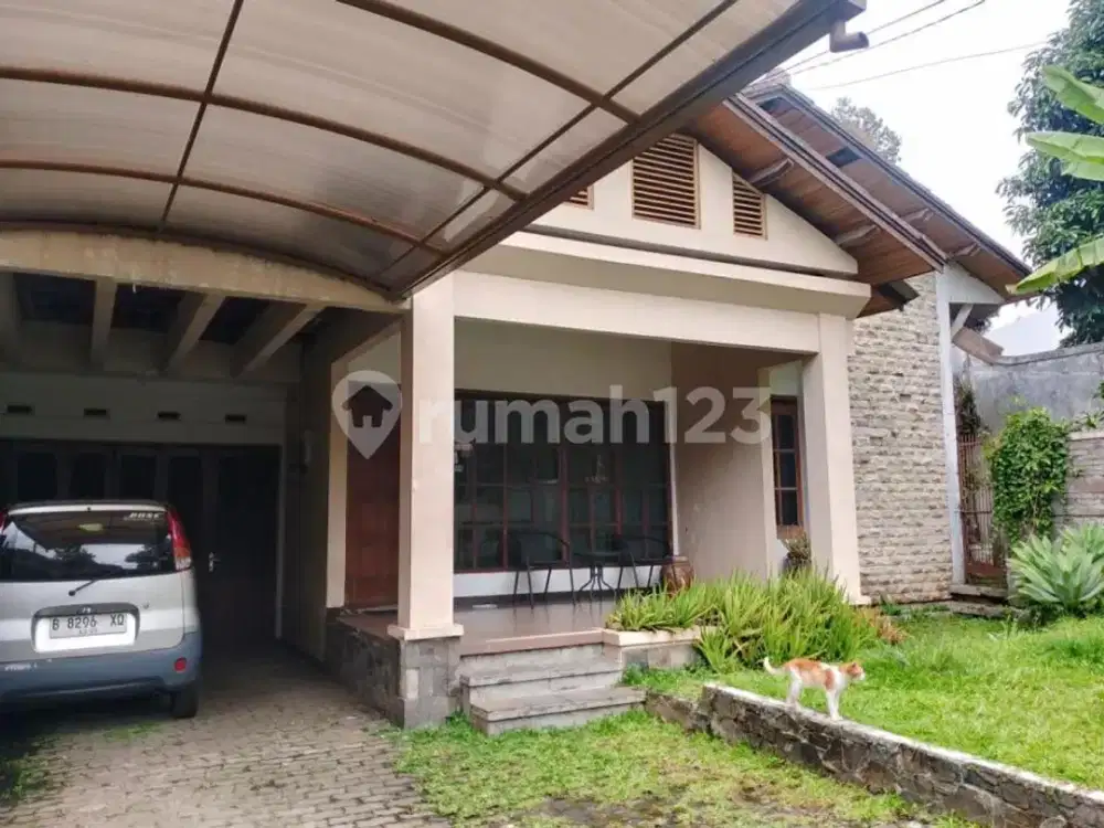 Dijual Rumah Murah Hitung Tanah di Setra Sari Kulon Bandung