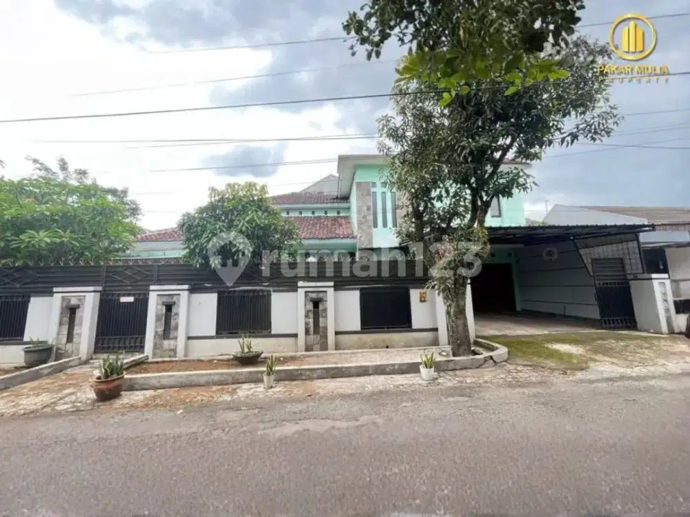 Dijual Rumah Terawat Siap Huni di Turangga Bandung